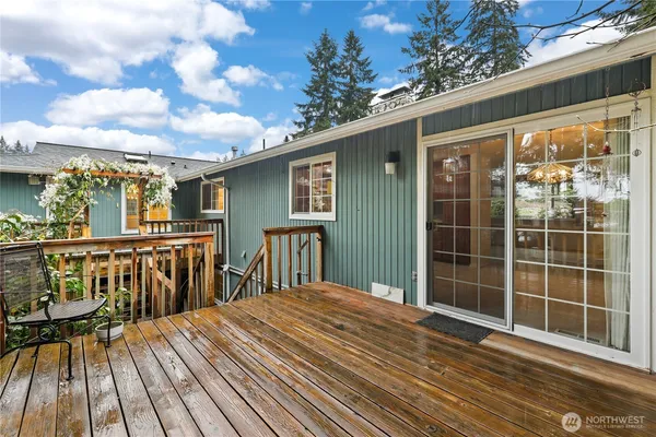 $660,000 | 4719 61st Avenue West, Tacoma, WA 98466