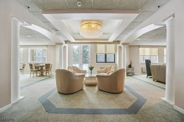 $239,000 | 10 Smith Manor Boulevard, Unit 107, West Orange, NJ 07052