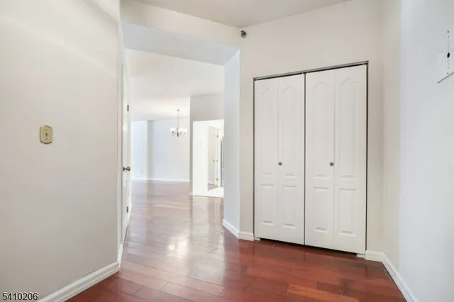 $239,000 | 10 Smith Manor Boulevard, Unit 107, West Orange, NJ 07052