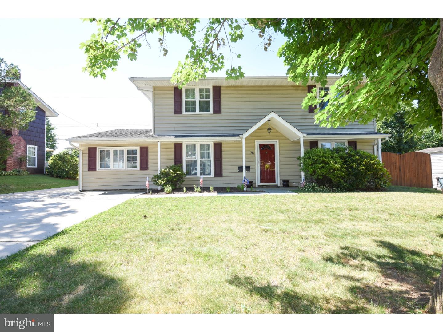 76 Terrace Road Levittown, PA 19056 - Photo 1 of 17