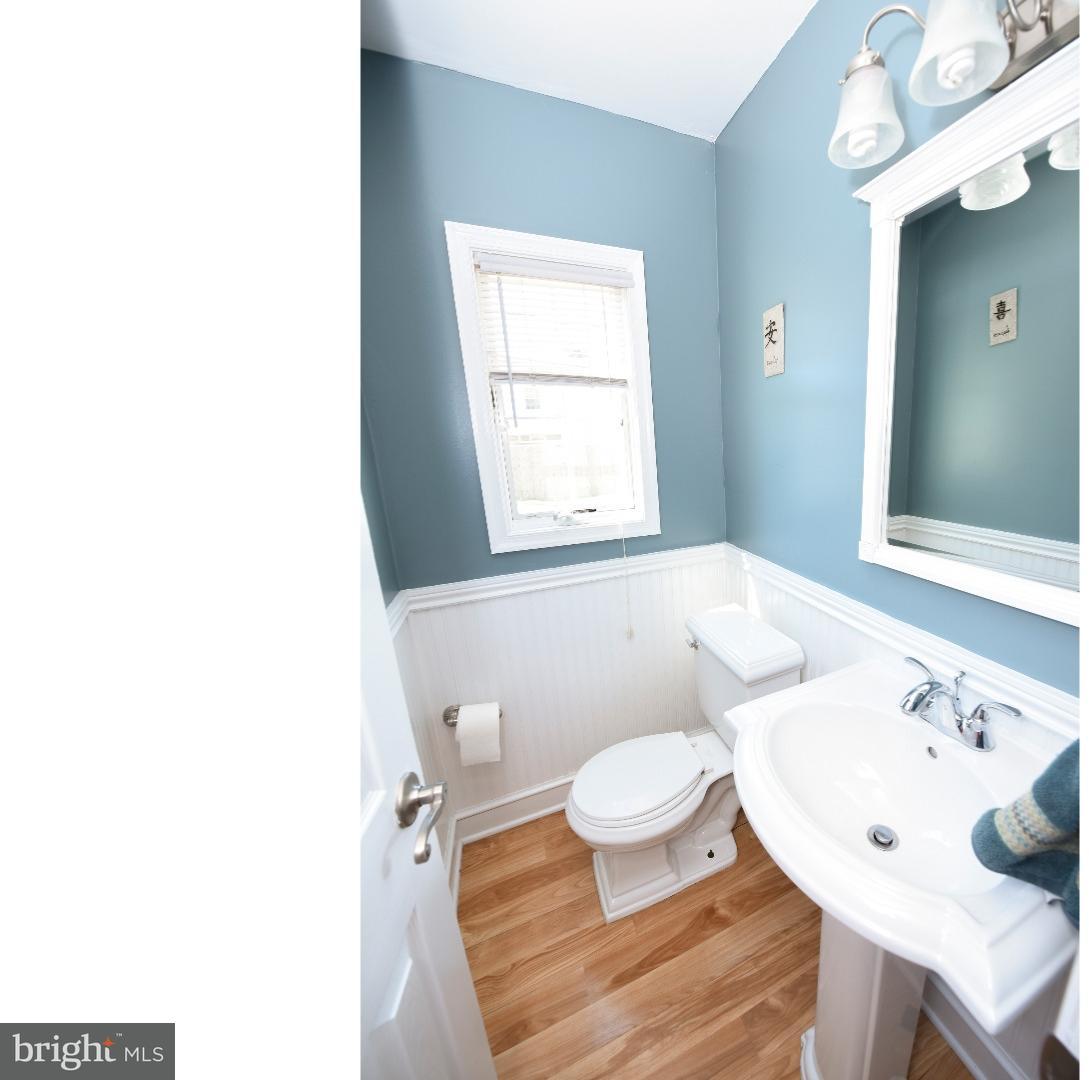 76 Terrace Road Levittown, PA 19056 - Photo 5 of 17