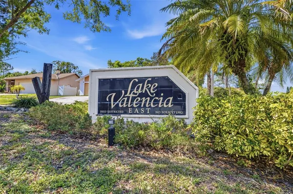 $525,000 | 4936 Mineola Place, Palm Harbor, FL 34684