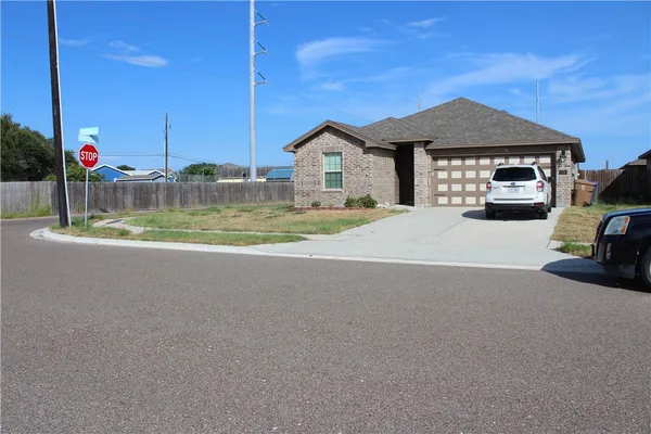 a view of backyard of house