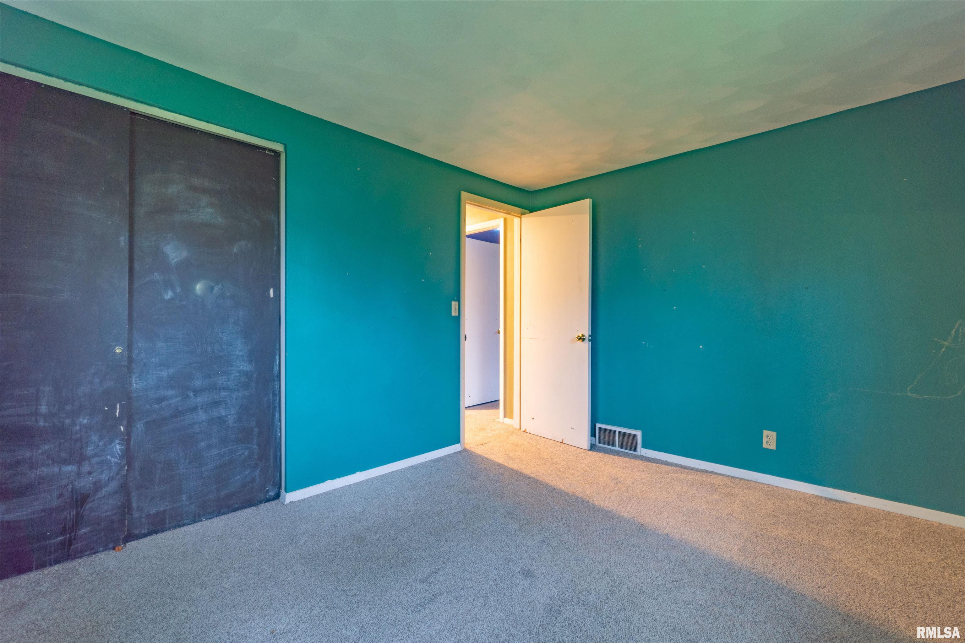 340 South Fulton Street Banner, IL 61520 - Photo 10 of 16 Gallery Image 10