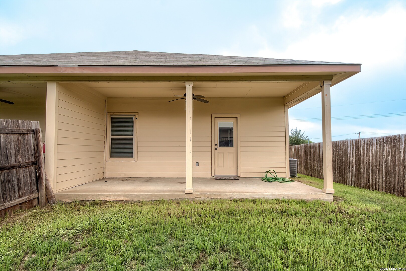 402 Joanne Loop Buda, TX 78610 - Photo 23 of 25