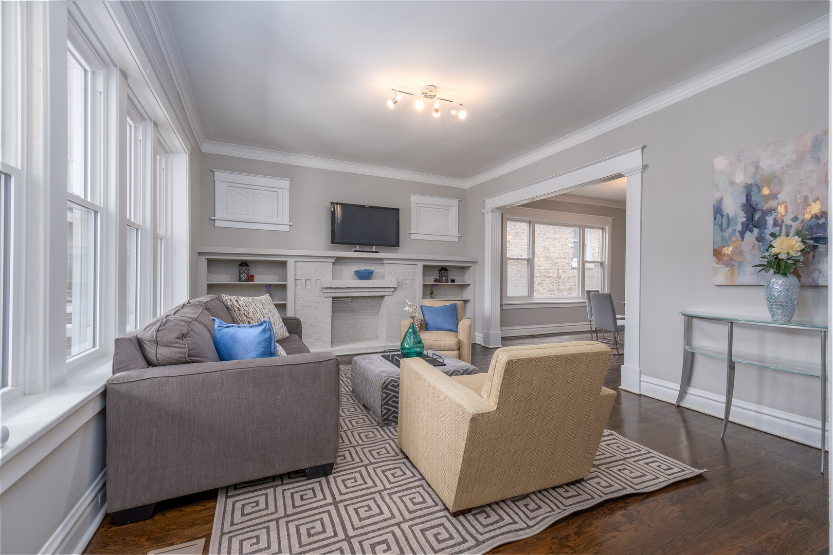 7438 South Perry Avenue Chicago, IL 60621 - Photo 2 of 19