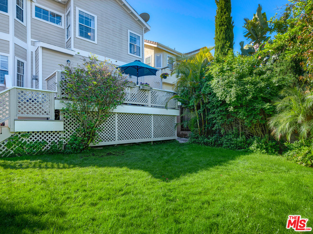 7935 West 80th Street Playa del Rey, CA 90293 - Photo 8 of 30 Gallery Image 8