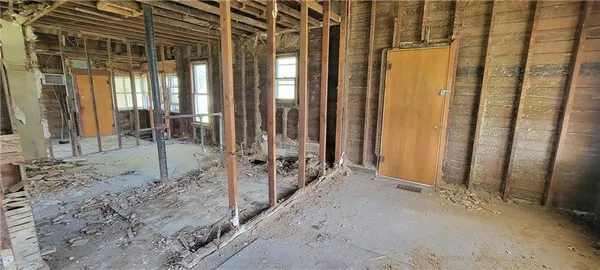 $29,000 | 712 North 2nd Street, Iola, KS 66749