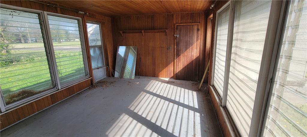 712 North 2nd Street Iola, KS 66749 - Photo 19 of 24