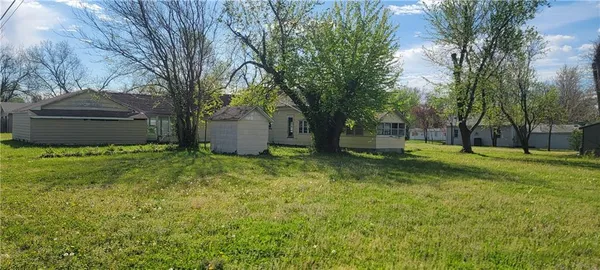 $34,000 | 712 North 2nd Street, Iola, KS 66749