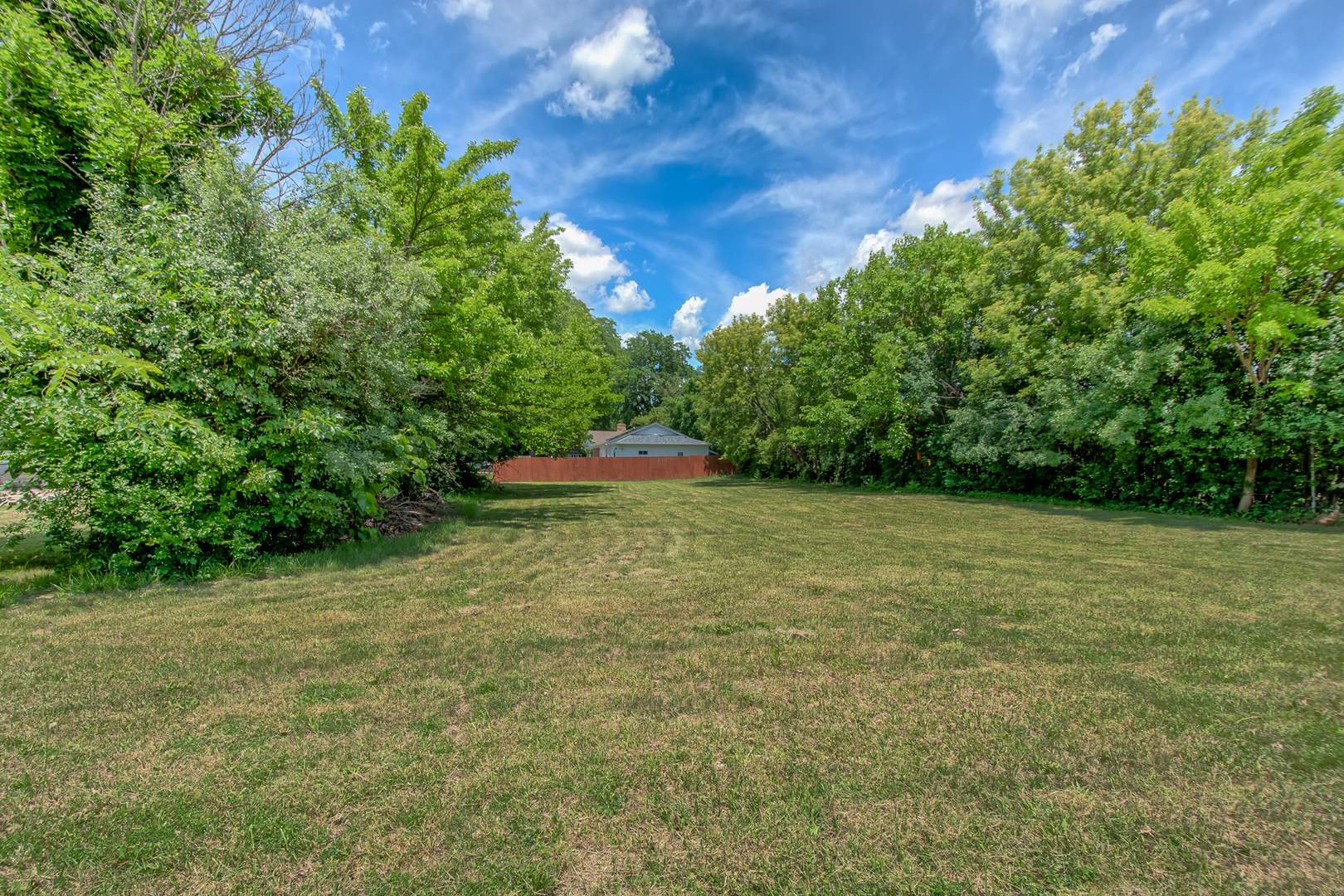 85 Bender Road Des Plaines, IL 60016 - Photo 2 of 4