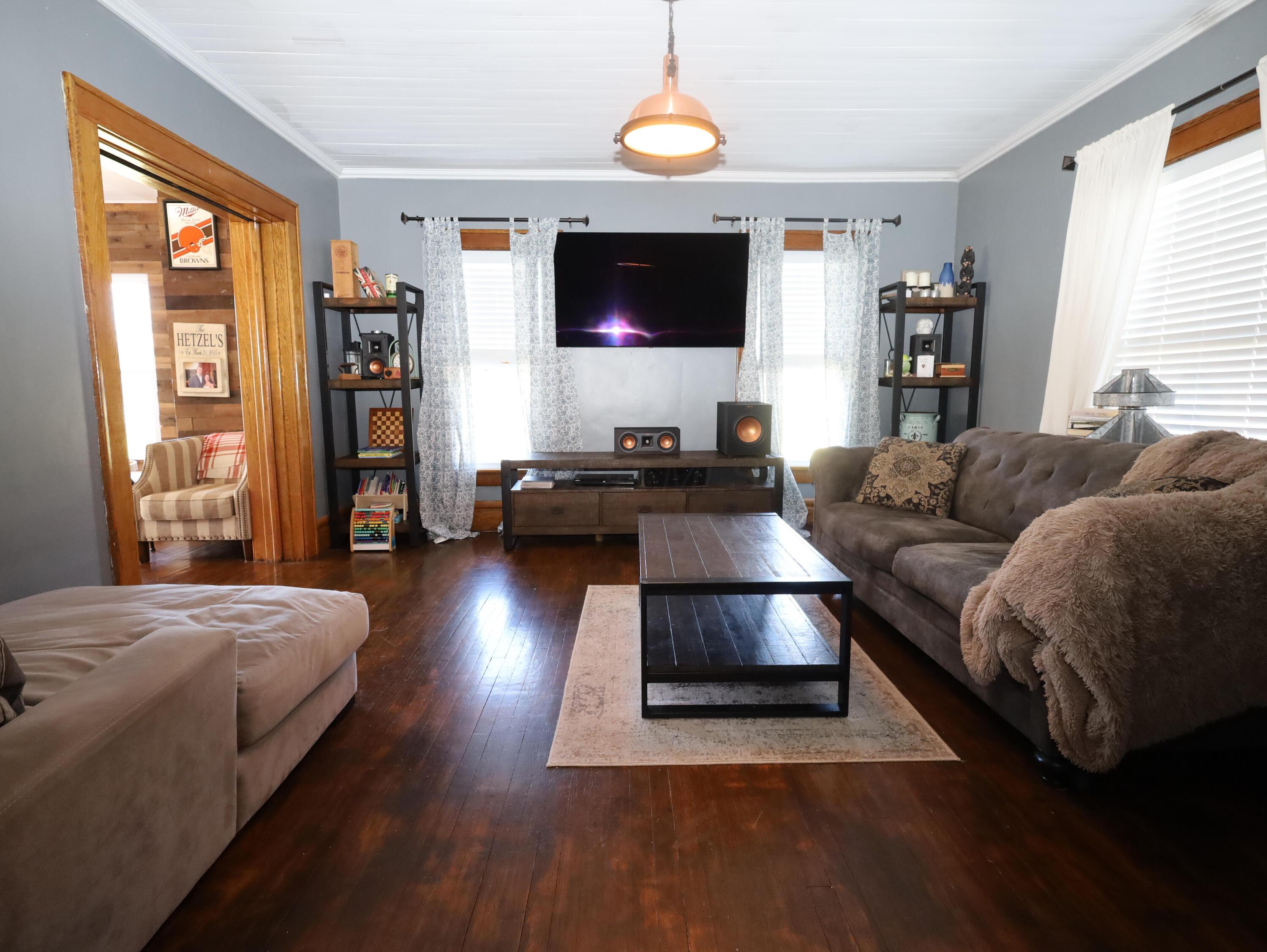 5131 Deeds Road Southwest Pataskala, OH 43062 - Photo 5 of 28 Living Room