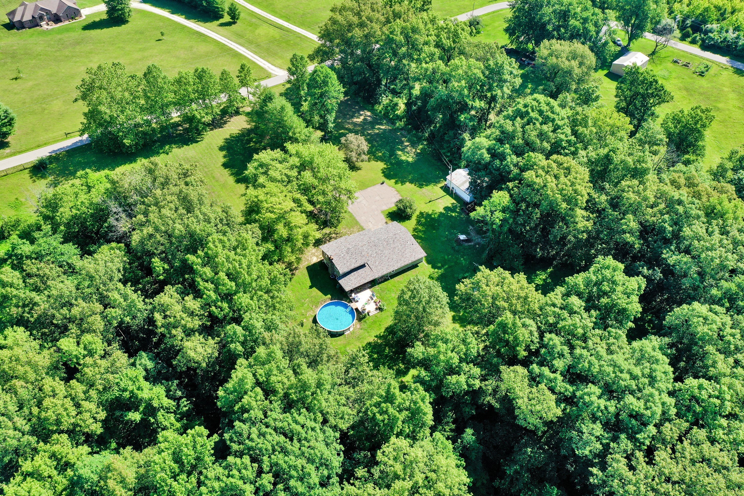 7630 South Sprague Road Columbus, IN 47201 - Photo 32 of 34