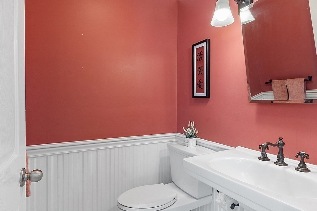 121 Ellis Road Westminster, MA 01473 - Photo 21 of 42