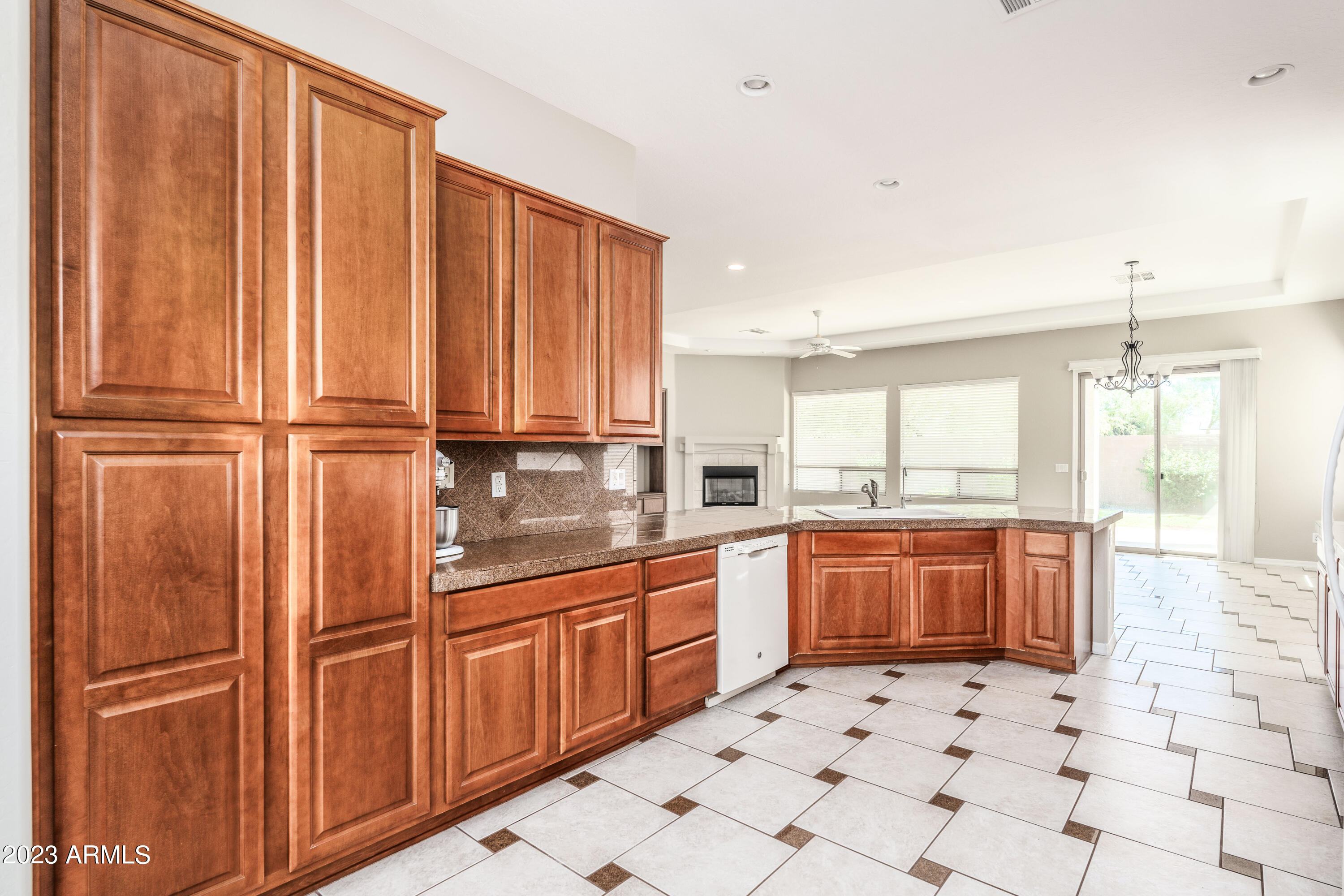 5335 South Ranger Trail Gilbert, AZ 85298 - Photo 13 of 54 3d