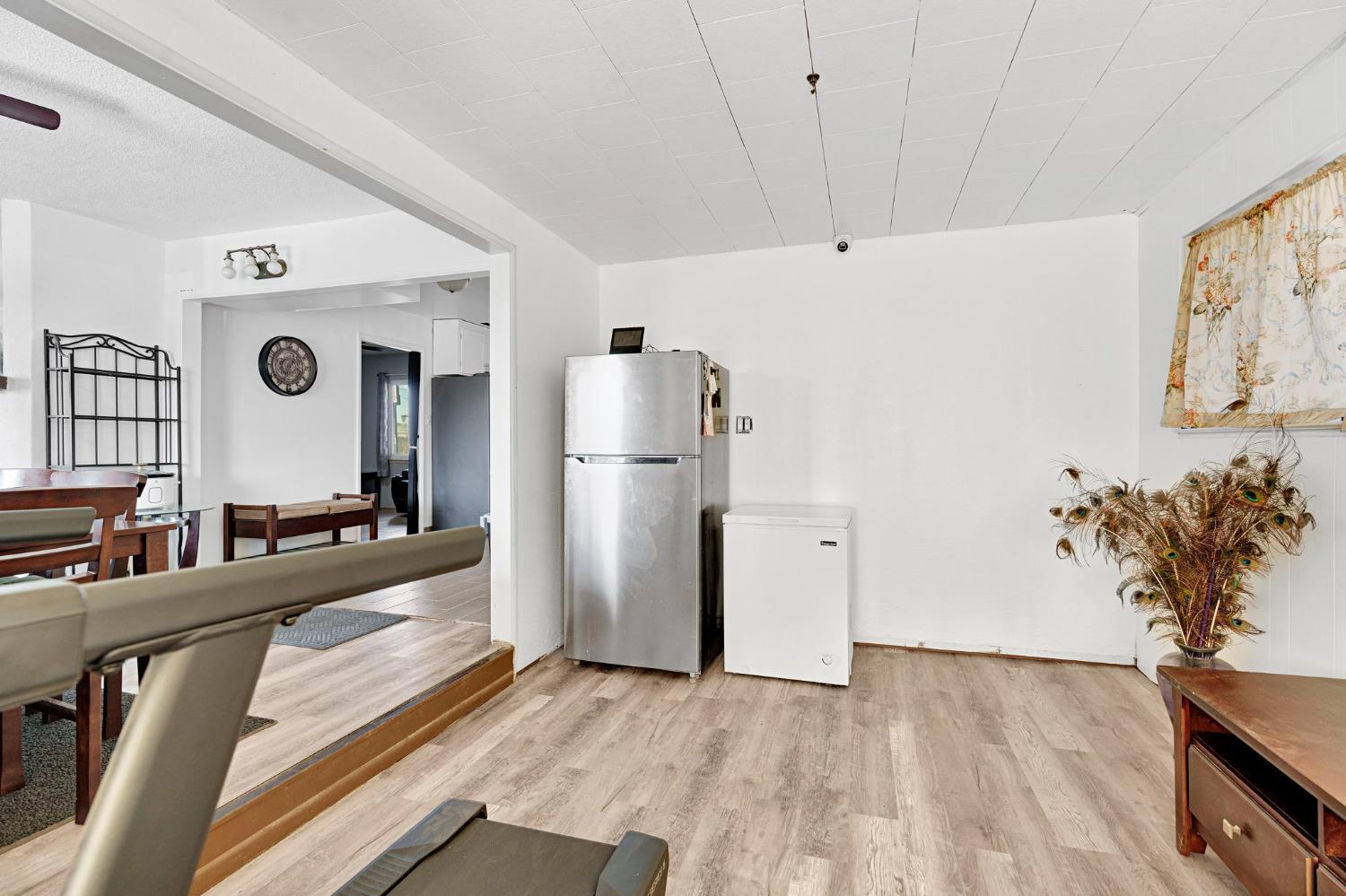 1328 West Normal Avenue Fresno, CA 93705 - Photo 12 of 30