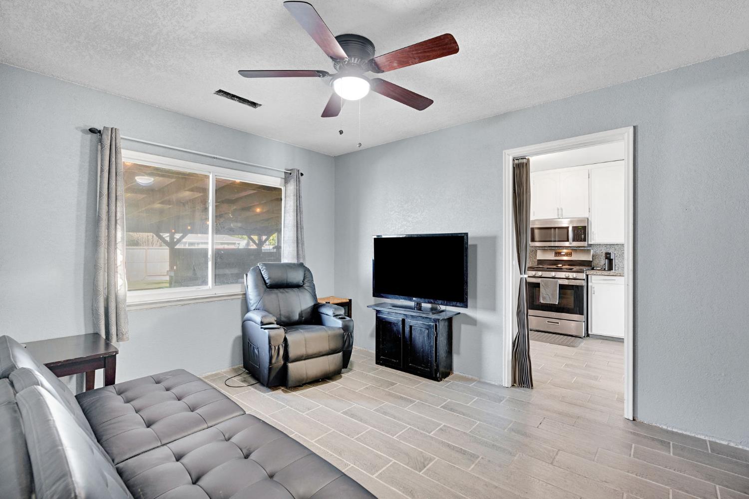 1328 West Normal Avenue Fresno, CA 93705 - Photo 19 of 30