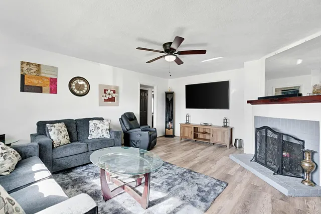 $315,000 | 1328 West Normal Avenue, Fresno, CA 93705