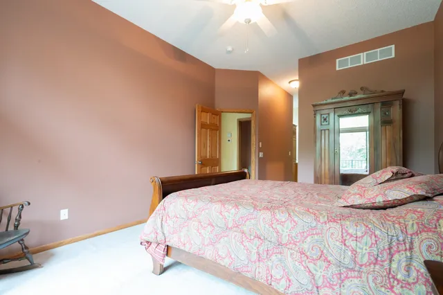 $392,000 | 3392 Glynwater Trail Northwest, Prior Lake, MN 55372