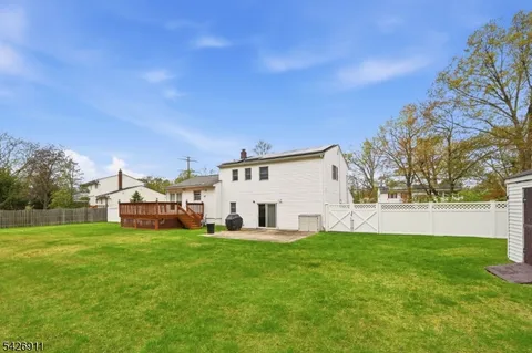 $729,000 | 4 Winfield Drive, Parsippany, NJ 07054