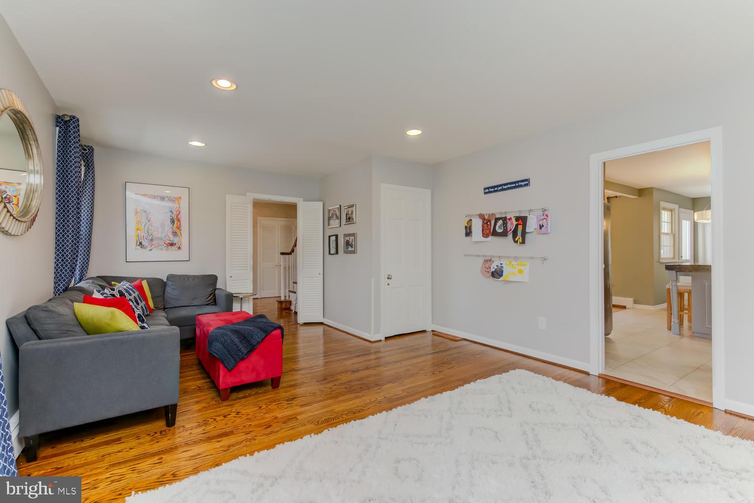 701 Mancill Road Wayne, PA 19087 - Photo 15 of 32 Family Room