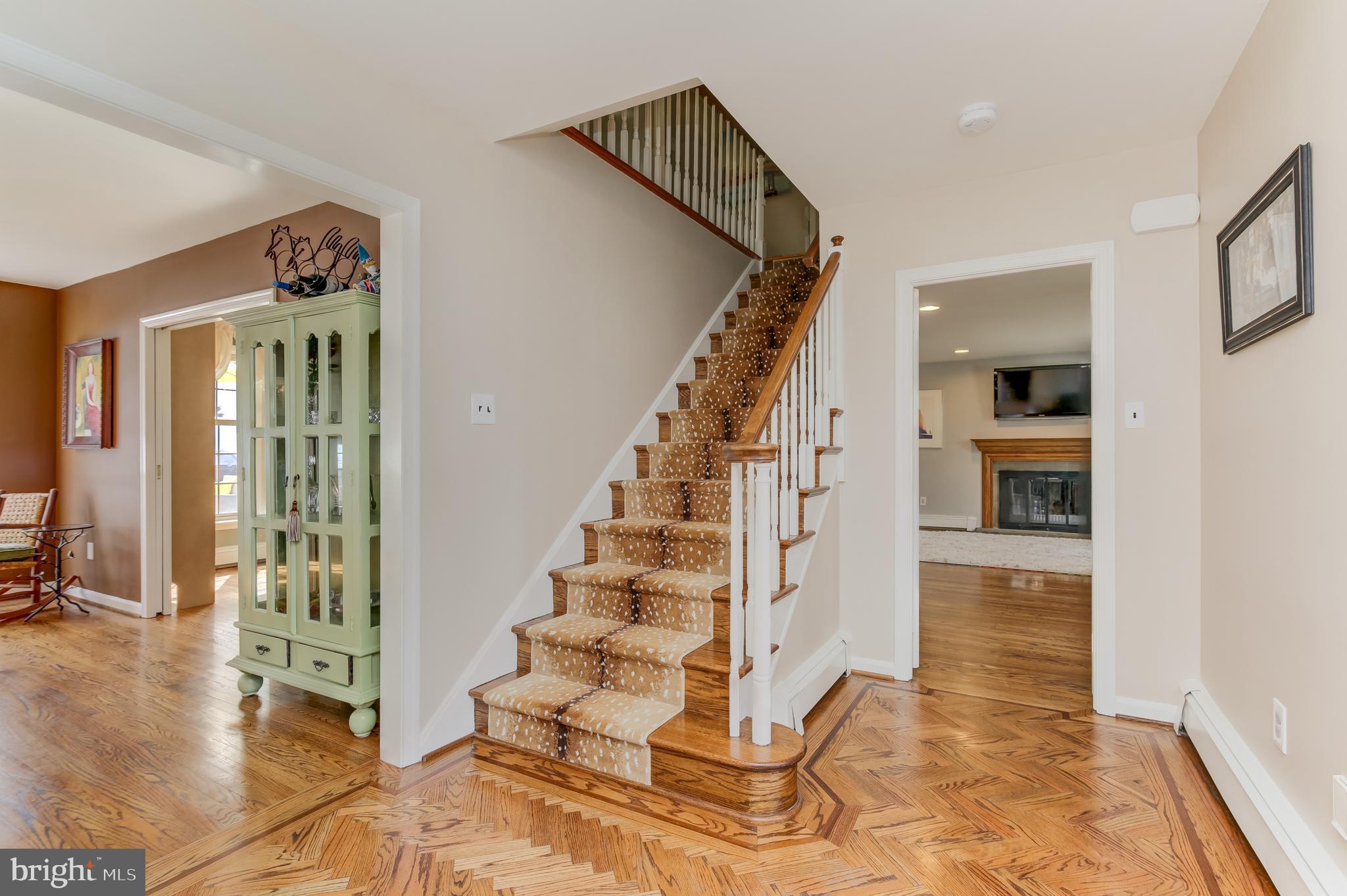 701 Mancill Road Wayne, PA 19087 - Photo 3 of 32