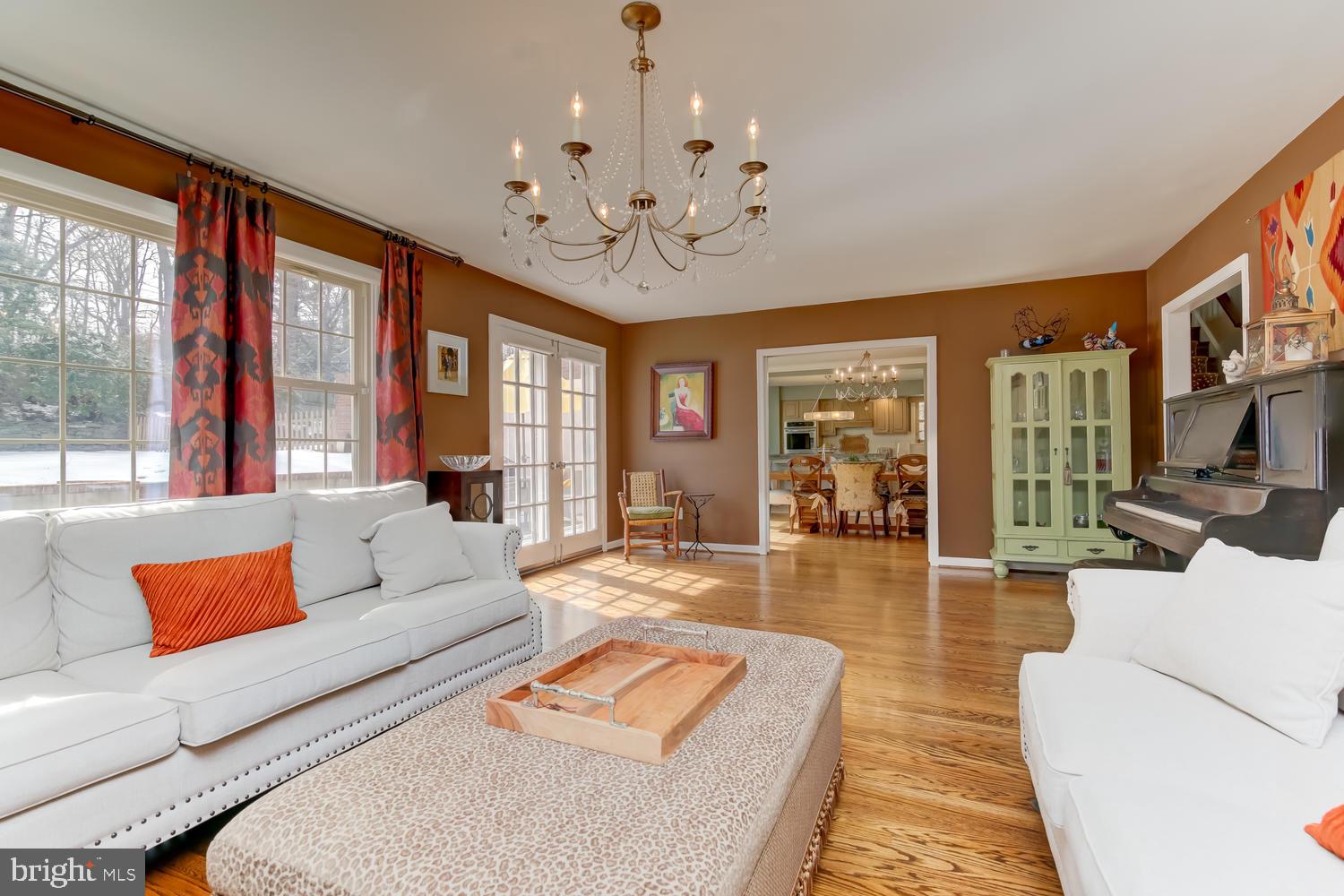 701 Mancill Road Wayne, PA 19087 - Photo 8 of 32 Living Room