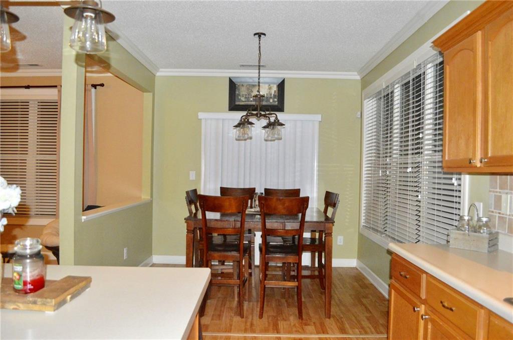 9682 Rhodes Lane Avon, IN 46123 - Photo 5 of 16