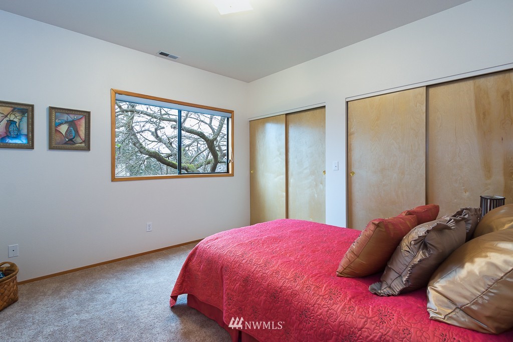 411 Index Place Northeast Renton, WA 98056 - Photo 14 of 23