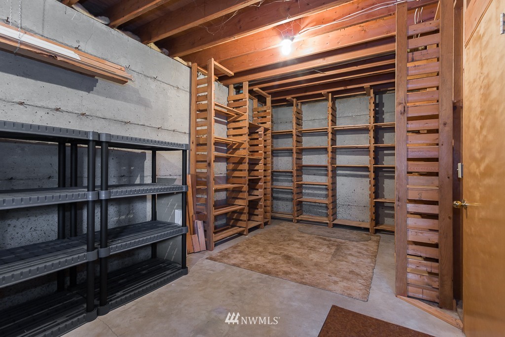 411 Index Place Northeast Renton, WA 98056 - Photo 17 of 23