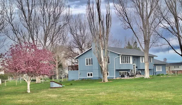 $415,000 | 111 Country Drive, Worland, WY 82401