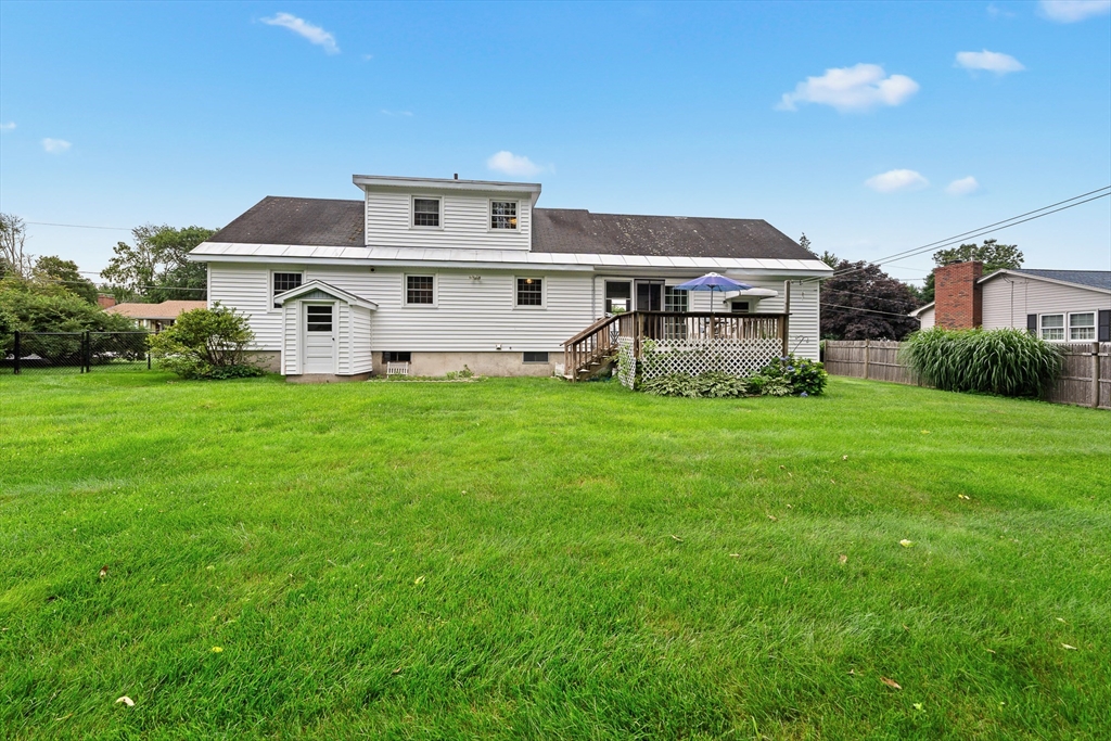 7 Stephen Drive Webster, MA 01570 - Photo 35 of 38 a front view of a house with garden