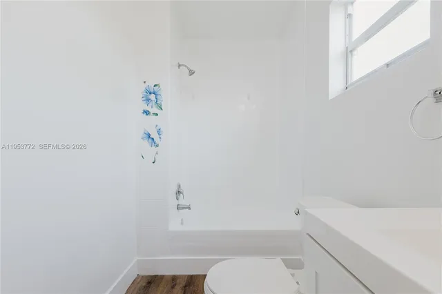 $3,000 | 4338 Northwest 24th Avenue, Miami, FL 33142