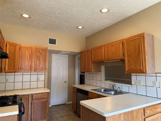 $2,195 | 1246 Manchester Circle, Missouri City, TX 77459