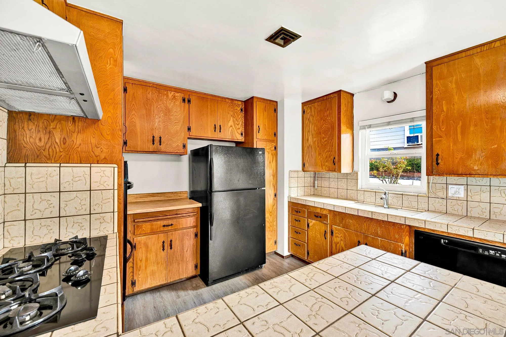 328-30 9th Street Del Mar, CA 92014 - Photo 15 of 72