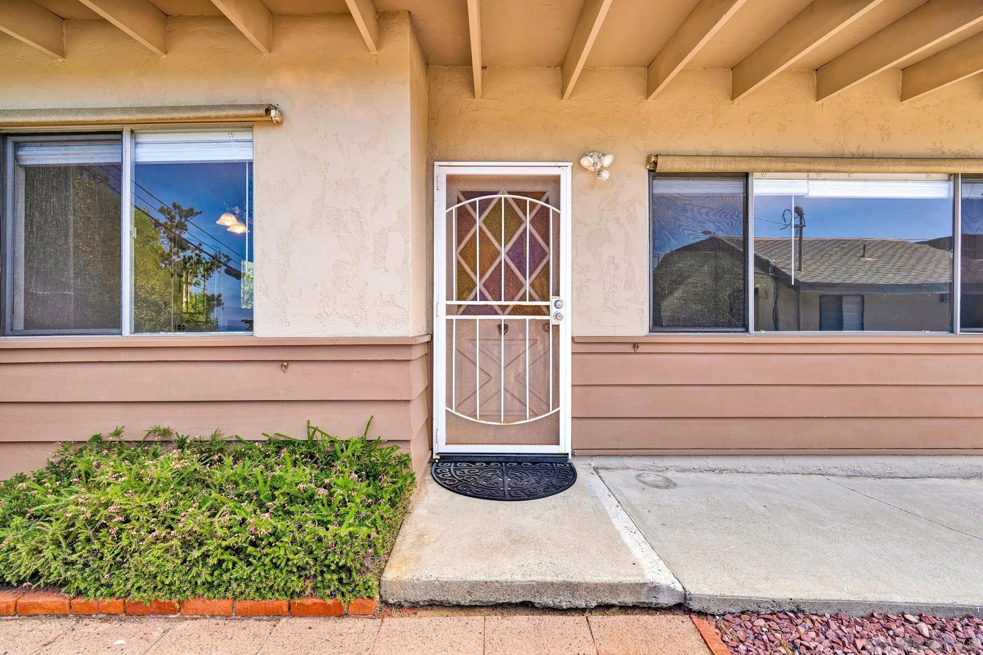 328-30 9th Street Del Mar, CA 92014 - Photo 40 of 72