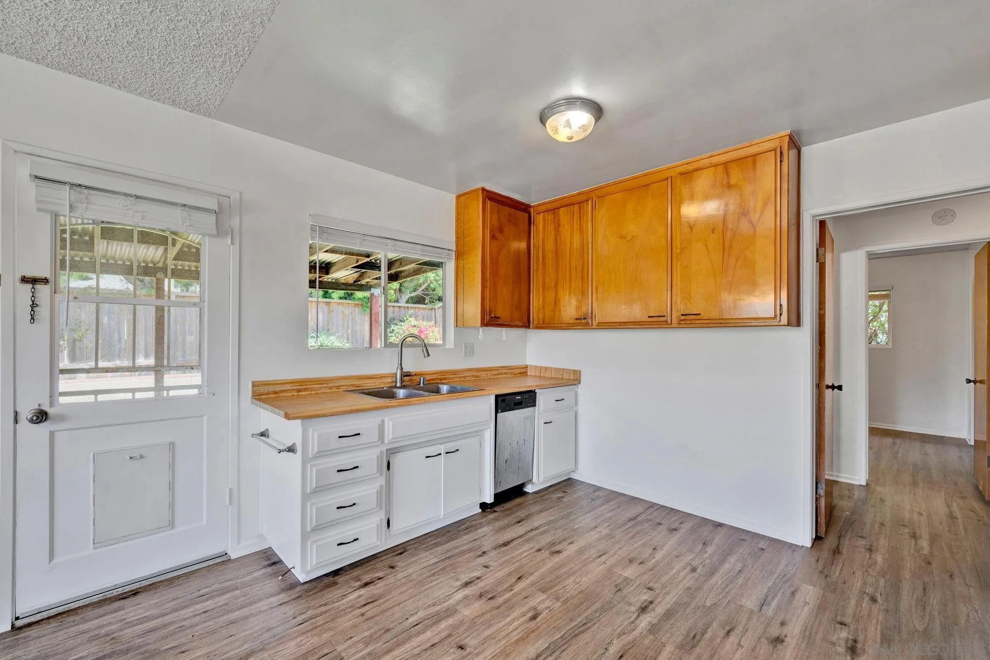 328-30 9th Street Del Mar, CA 92014 - Photo 53 of 72
