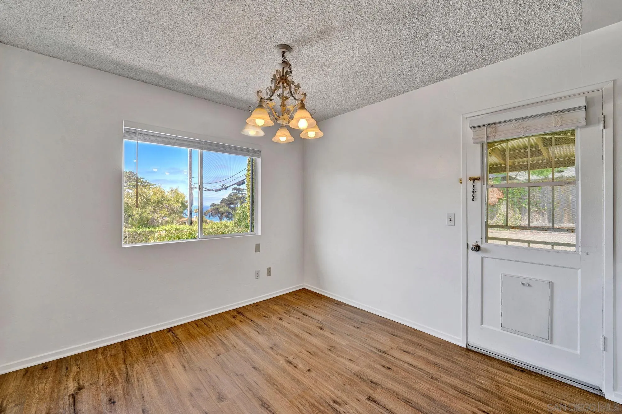 328-30 9th Street Del Mar, CA 92014 - Photo 57 of 72