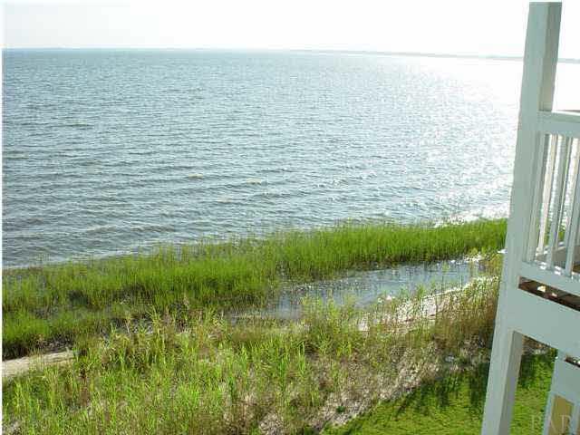15962 Innerarity Point Road Pensacola, FL 32507 - Photo 4 of 8