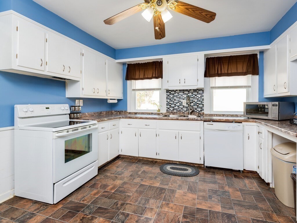 94 Lebanon Hill Road Southbridge, MA 01550 - Photo 4 of 30 Gallery Image 4