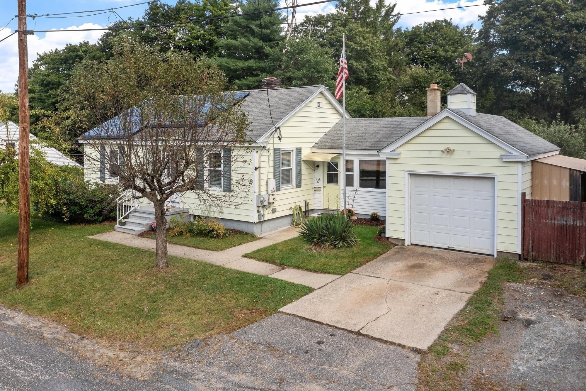 2 Hamilton Street Orange, MA 01364 - Photo 2 of 34 Gallery Image 2