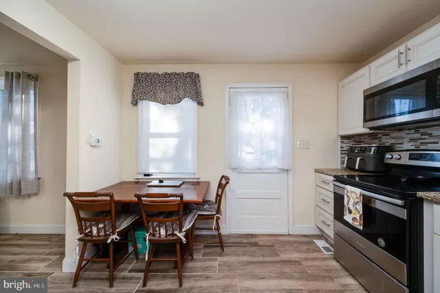 $284,900 | 175 Forgedale Road, Fleetwood, PA 19522