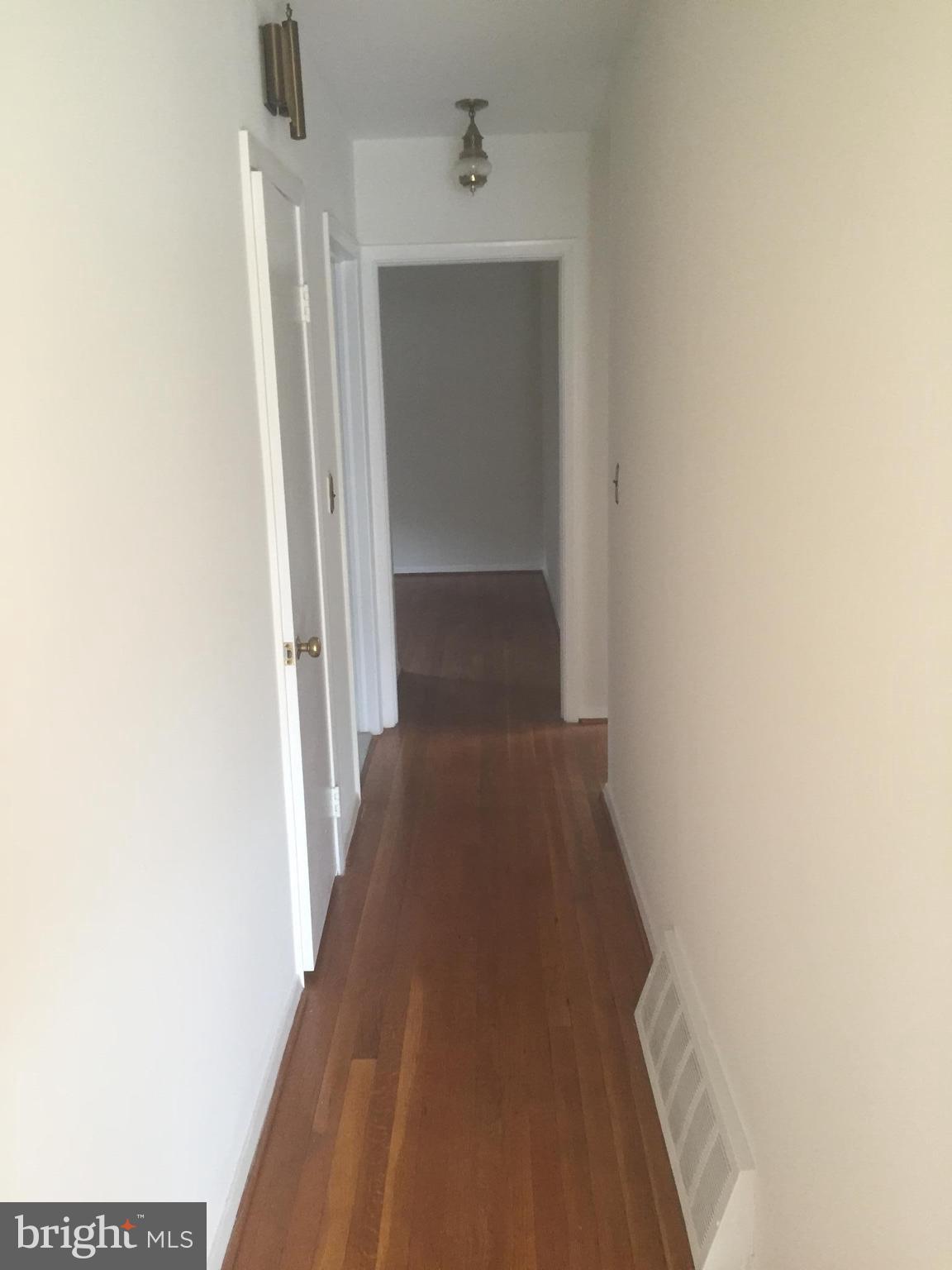 307 Garden Road Baltimore, MD 21286 - Photo 10 of 15 Interior (General)