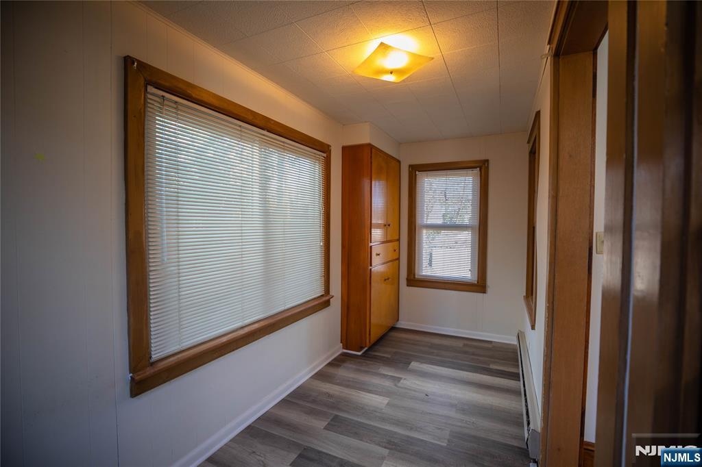 31 Spring Valley Avenue, Unit WHOLE HOUSE Paramus, NJ 07652 - Photo 14 of 31