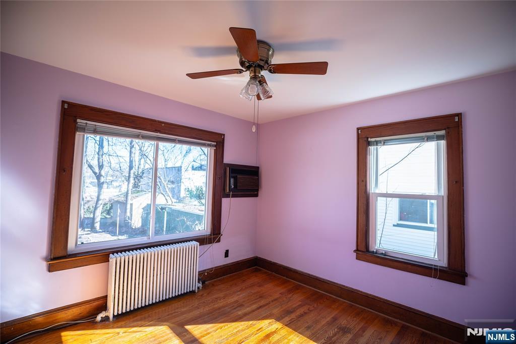 31 Spring Valley Avenue, Unit WHOLE HOUSE Paramus, NJ 07652 - Photo 20 of 31