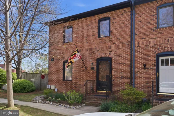 $830,000 | 21 City Gate Lane, Annapolis, MD 21401