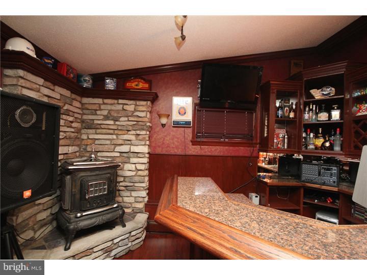 17 Ashwood Road Hamilton, NJ 08610 - Photo 16 of 21 Gallery Image 16