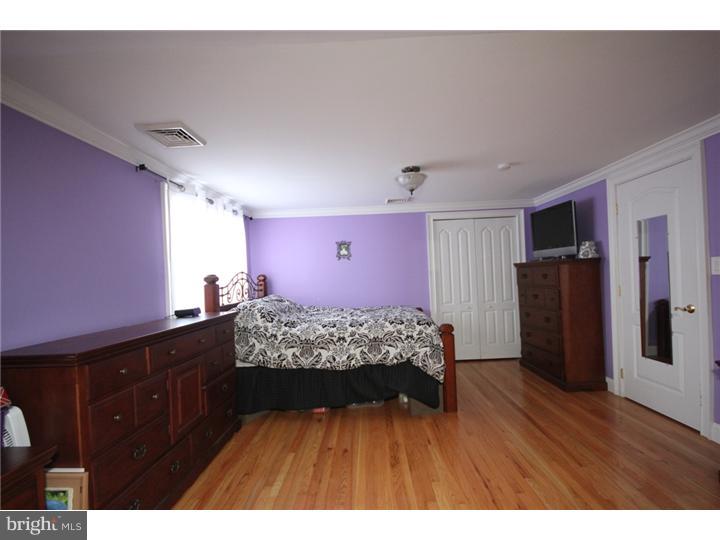 17 Ashwood Road Hamilton, NJ 08610 - Photo 8 of 21 Gallery Image 8