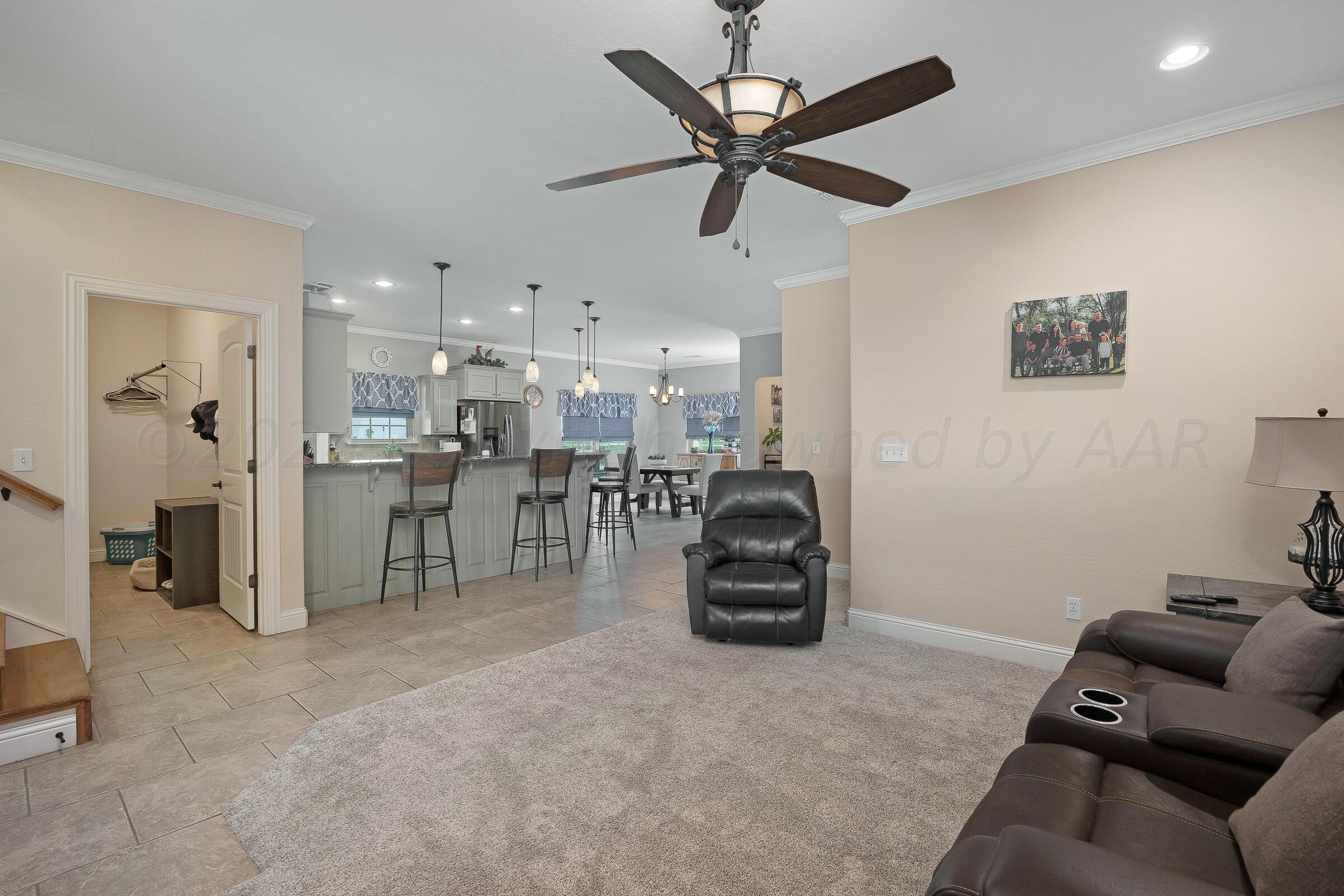 16721 Hope Road Canyon, TX 79015 - Photo 12 of 33 007_Living Room 3