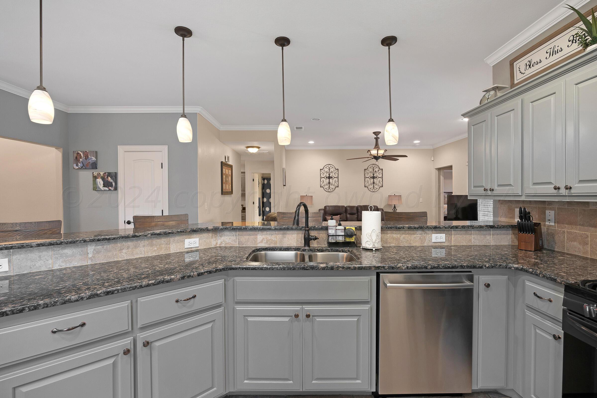 16721 Hope Road Canyon, TX 79015 - Photo 6 of 33 010_Kitchen 3